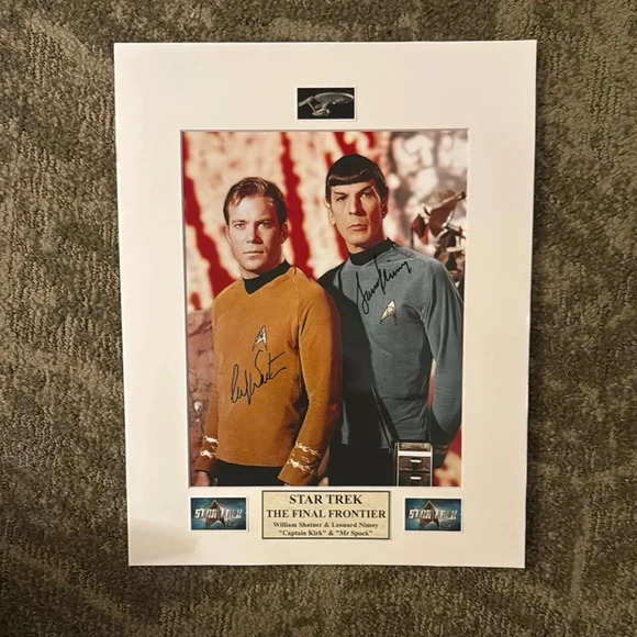 Men's Sweater in Mustard Yellow - Picture 1 of 1